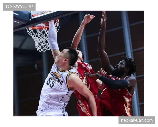 坎通纳高位逼抢频率激增如何驱动进攻并撕裂防线？